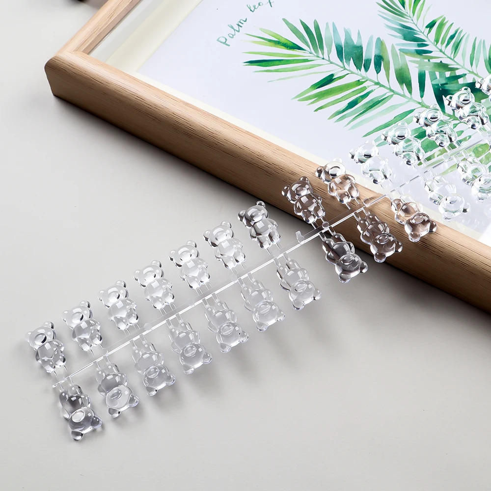 50pcs False Nail Tips Color Card Display Shelf Clear Nail es Color Card Gel Polish Bear Shape Nail Art Sample Stand 240627