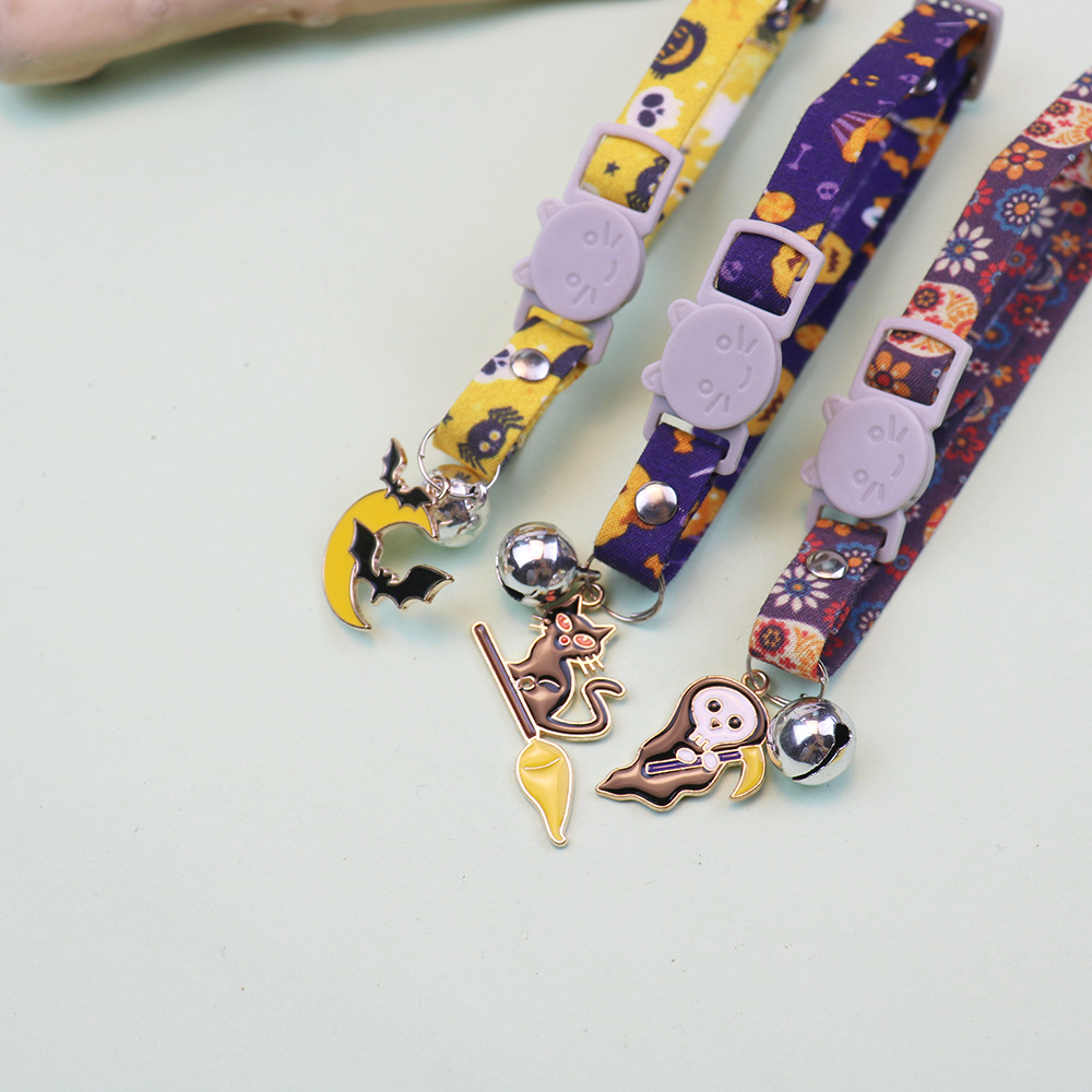Pet Halloween Cat Collar Cat Adjustable Collar with Bell & Metal Charm Easter Ornament Accessories Supplies for Cats and Puppies