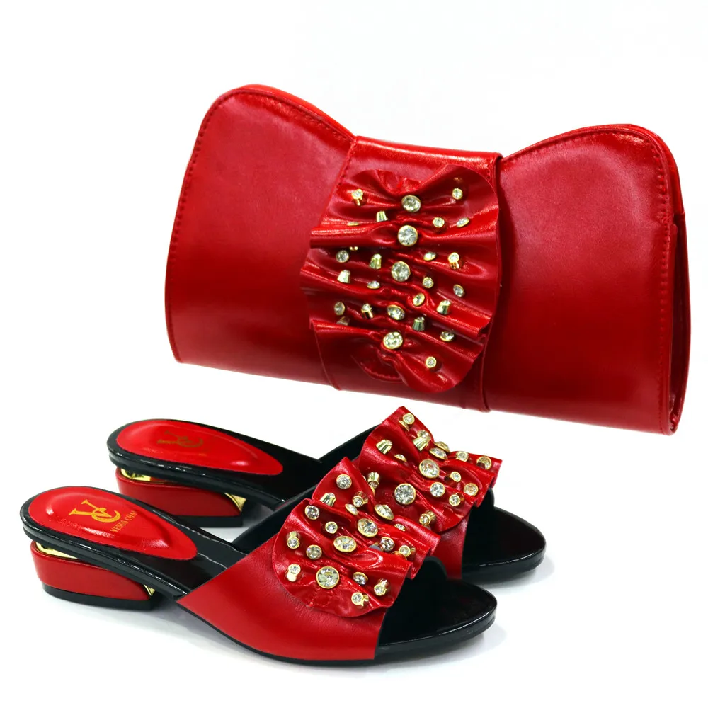 2022 Latest Italian Design Fashion African Women's Low Heel Comfortable Shoes and Bags Set Leather Casual Ladies Slippers