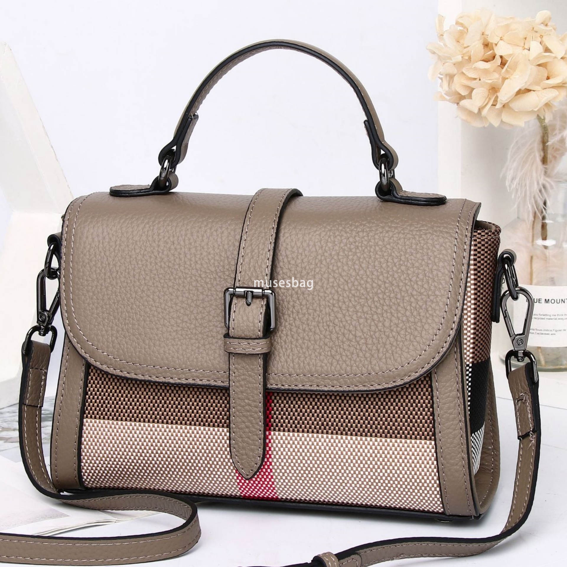 European and American fashion niche design casual leather women bags trendy new high-end plaid bags cowhide tote bags handbags for women