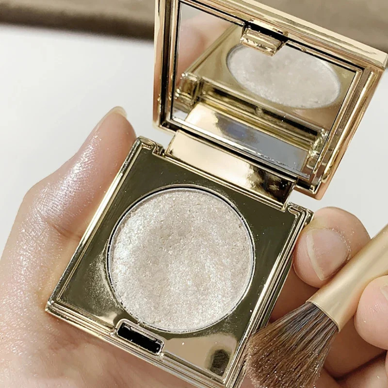 Moonlight Flowing Gold Highlighter Palette Powder Glitter Makeup Face Contour Bronzers Shimmer illuminant Highlight Cosmetics 240627
