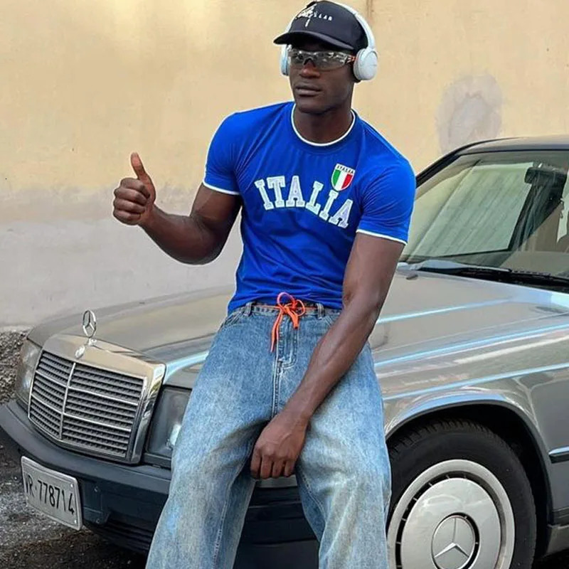 ITALIA Letter Print Blue Oversized T Shirt Harajuku Men Clothing Graphic American High Quality Goth Street Y2k Tops 240619
