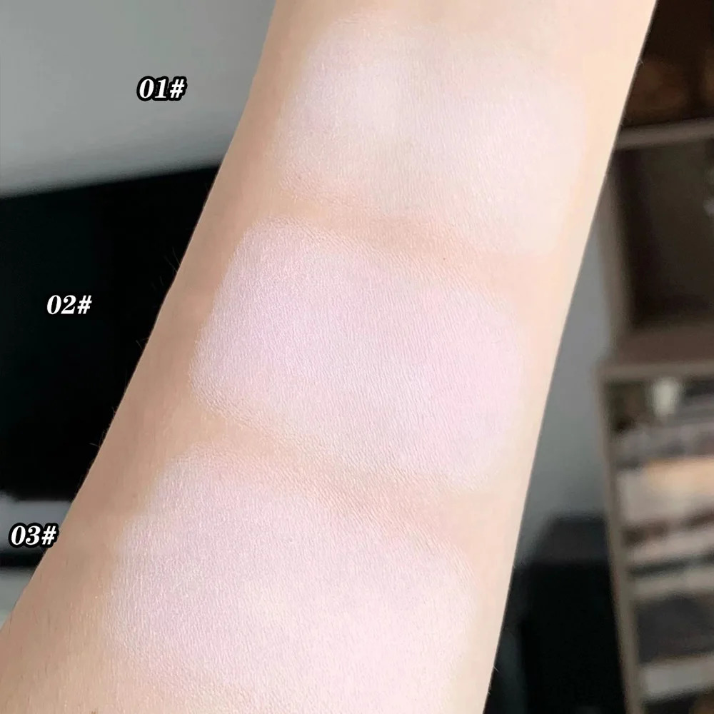 Bear Soft Focus Highlighting Powder Cappuvini Matte Controls Shine Smooths Complexion Highlighting Powder 240627