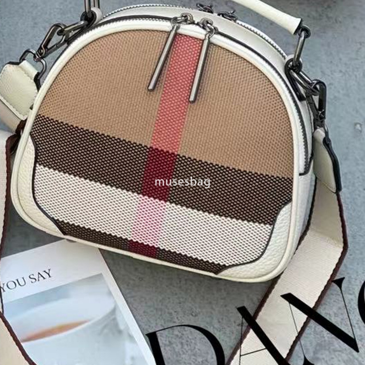 High end internet celebrity genuine leather small bag trendy new western-style broadband grid bag apple bag cowhide crossbody bag for women