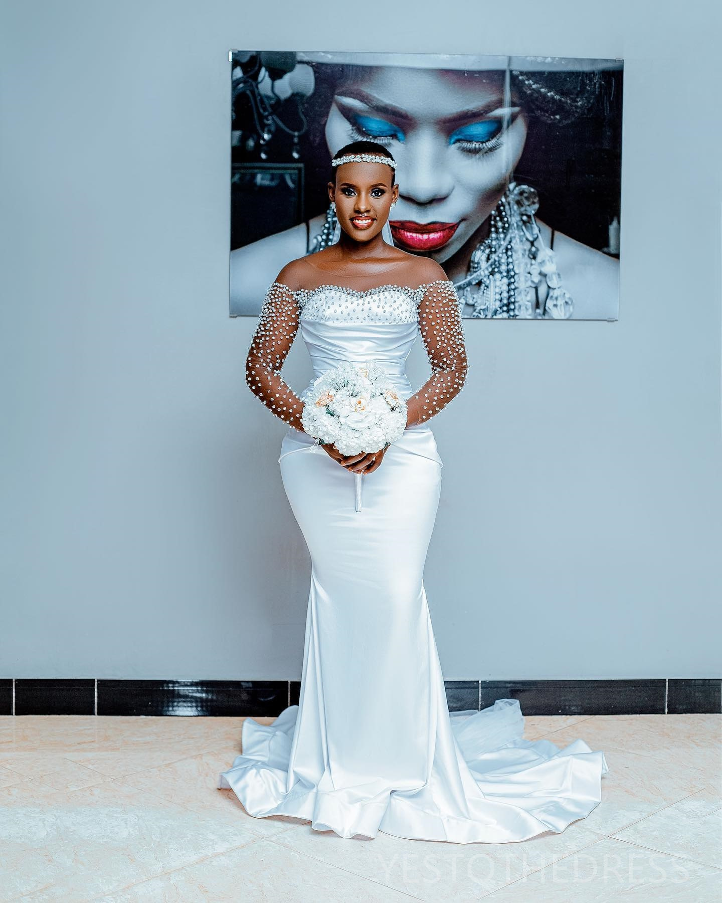 2024 Mermaid Wedding Dress For Bride Bridal Gowns Long Sleeves Sheer Neck Rhinestones Beaded Pearls Crystals Ruffled Wedding Gowns for Black Women Mar
