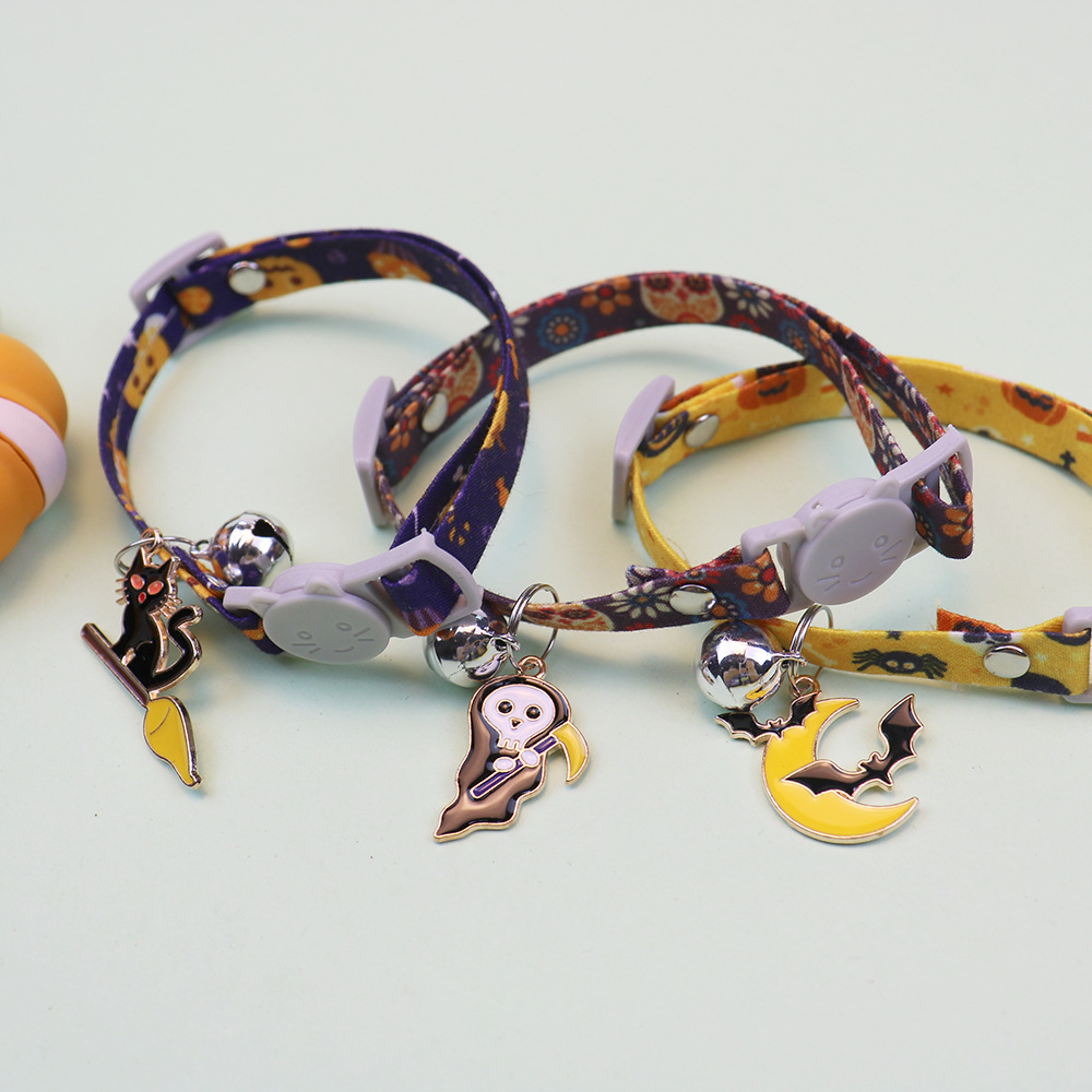 Pet Halloween Cat Collar Cat Adjustable Collar with Bell & Metal Charm Easter Ornament Accessories Supplies for Cats and Puppies