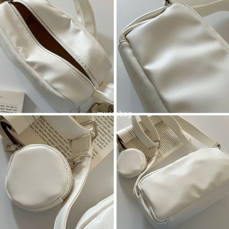 Fashionable women with a sense of luxury temperament classic retro style new niche white sports toast bag crossbody large capacity one shoulder commut