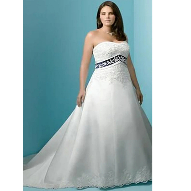 Royal Blue And White Garden Wedding Dresses Lace Appliques Strapless A-Line Satin Country Wedding Gowns 2024 Plus Size Chapel Bride Dress