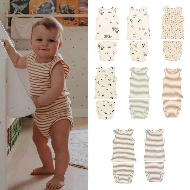 Pajamas Baby two-piece set for boys and girls summer tank top Bloomers set for children casual basic style set striped baby cute clothing set WX5.31