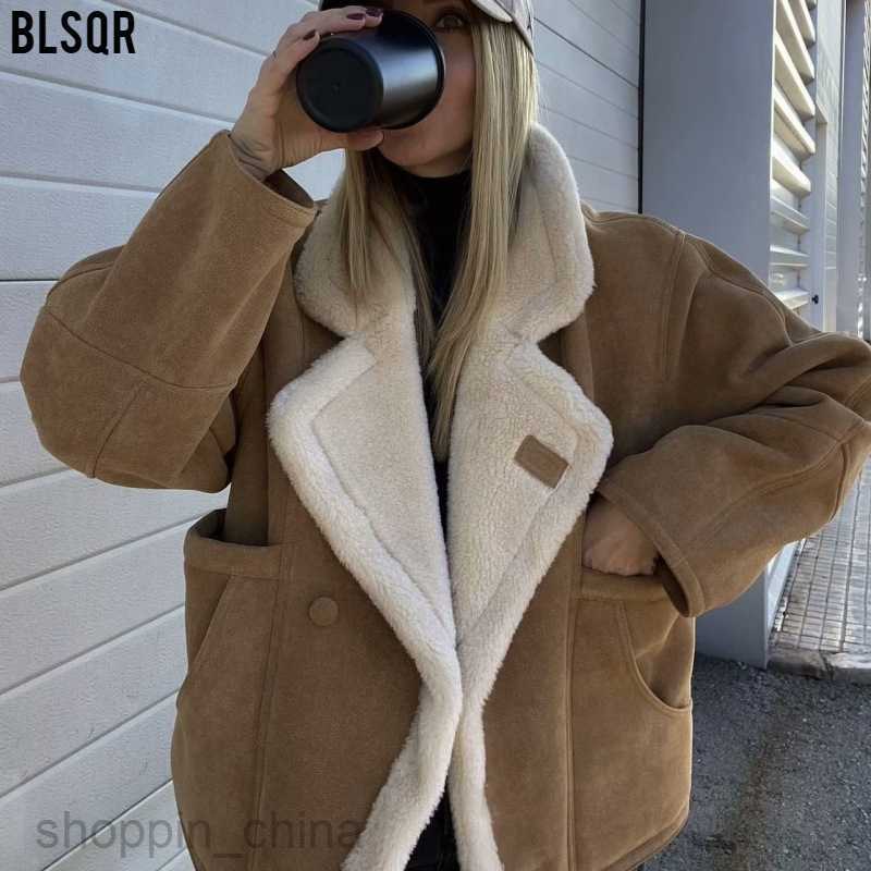 Women Jackets Coats Autumn/Winter New Women's Fashion Loose and Warm Lamb Wool Coat D79245