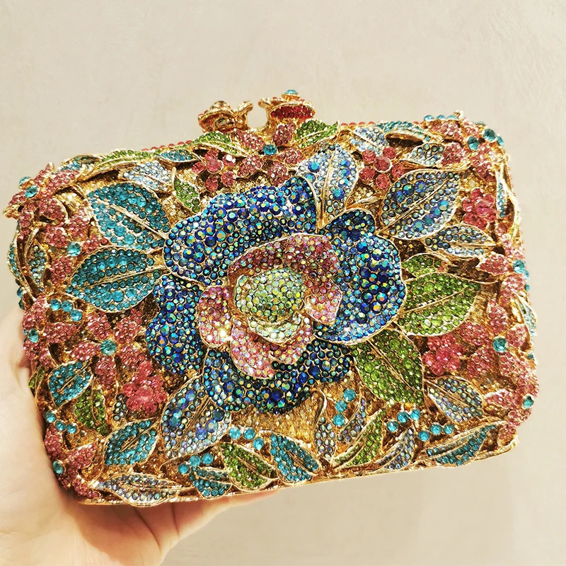 3 WHTUOHENG ral WhitePink Red Dia Wedding Women Clutch Bags Dinner Banquet Clutches Crystal Chain Evening Purses Handbags 240615 4