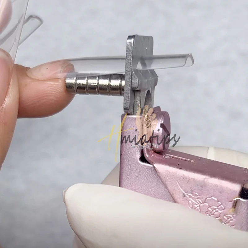 Mini Magnet for Acrylic Nails Manicure Tips False Nail Cutters Cut Same Length Save Much Time Nail Tool Manicure Supplies 240627