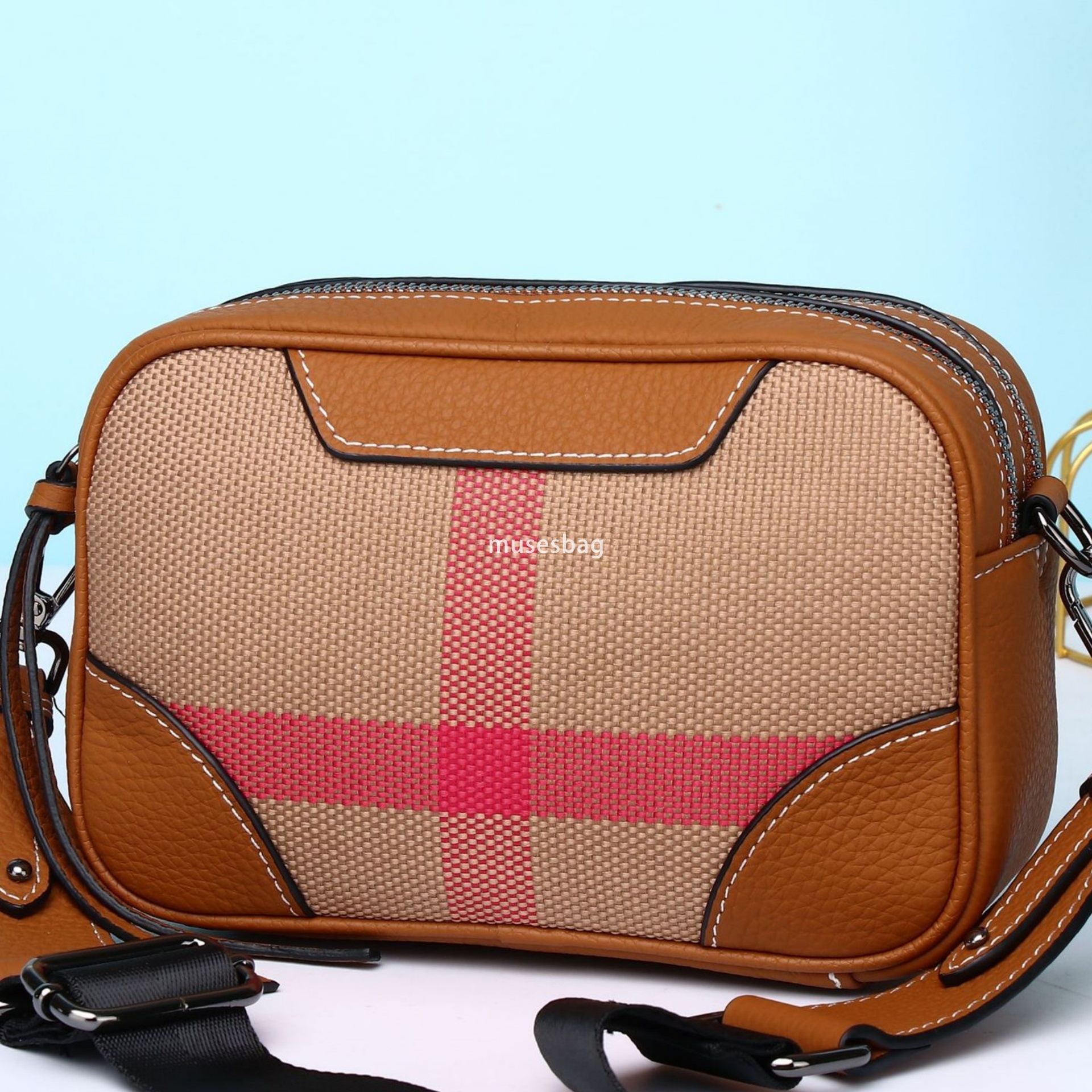 Urban minimalist niche design r genuine leather canvas new fashion trend wide shoulder strap crossbody small square mom wallet phone bag da47 4