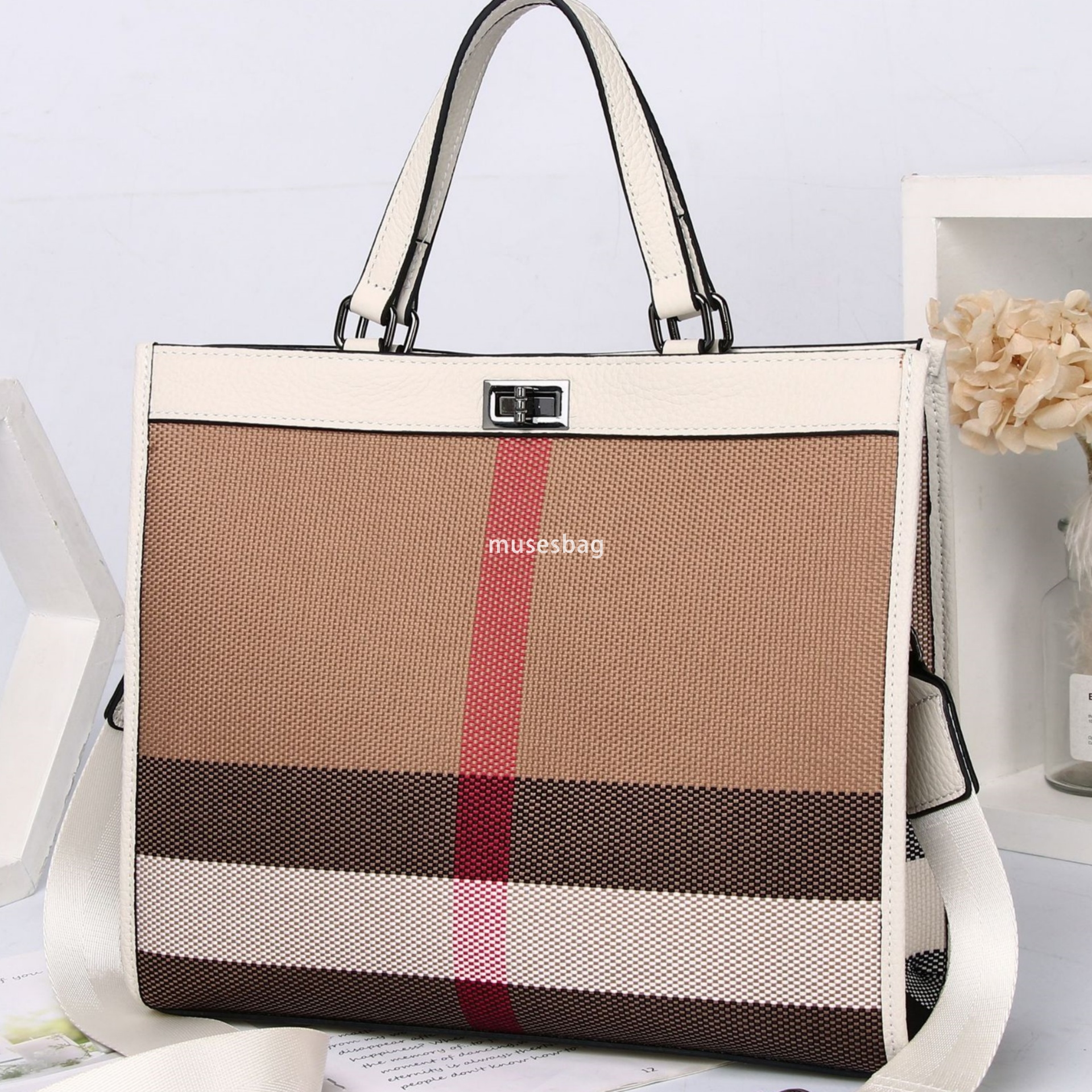 Street trend European and American retro fashion leisure large capacity genuine leather women's new high-end plaid cowhide tote bag 127f 4