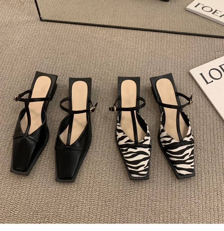 Wild Women's Shoes 2024 Summer New Fashion Semi-slippers Wear Square Toe hot Low Heel Slip Muller Sandals Black