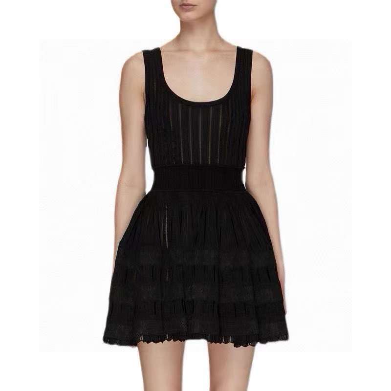 Festival mini skirt tender dress vestidos vestido 2024 slim-fit vest knit dress women hollow waist fashion sleeveless halter skirt femme chinese dress