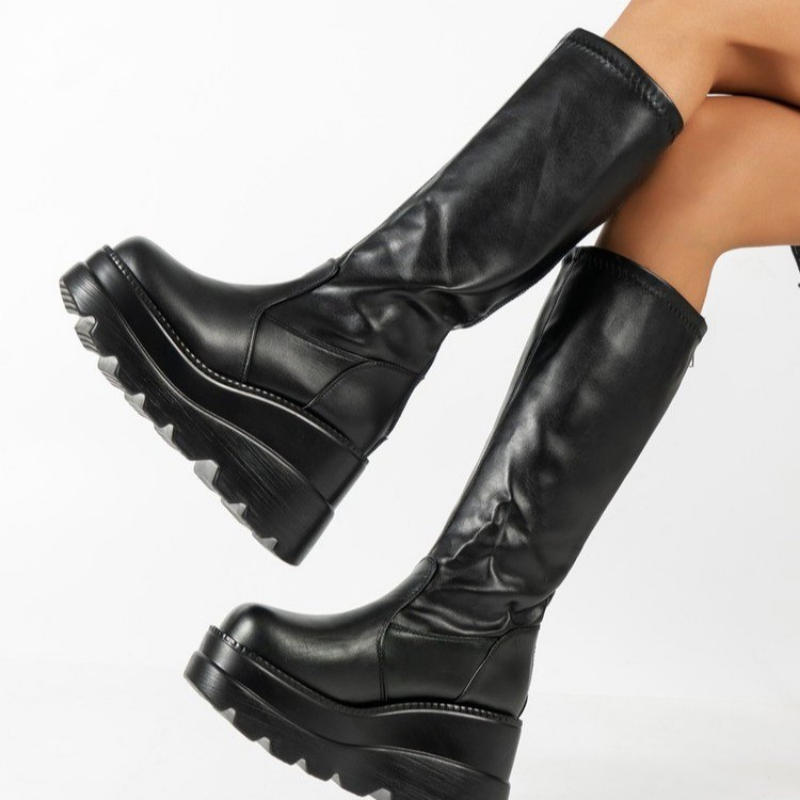 Boots Women 2023 Trend Platform Shoes Short Leather Black Lolita Moccasin New Rock Designer Luxury Goth Rain Free Shipping