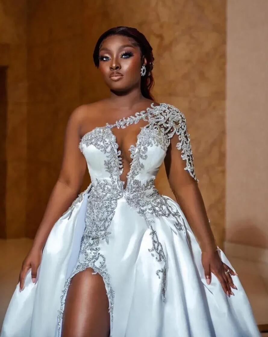 ASO EBI African Sexy High Split Wedding Dresses A Line One Shoulder Beaded Appliques Keyhole Neck Slit Bridal Gowns Plus Size Robes Custom Made BC1487