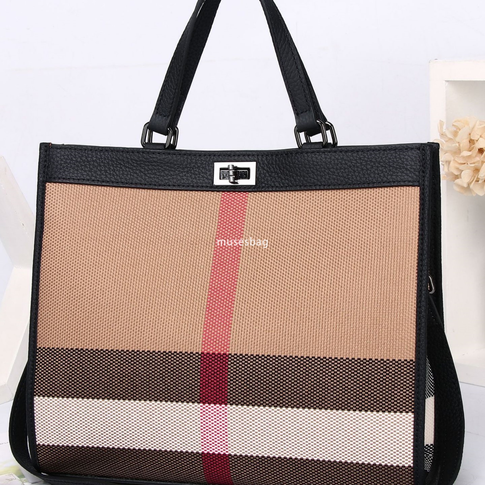 Street trend European and American retro fashion leisure large capacity genuine leather women's new high-end plaid cowhide tote bag 127f 4
