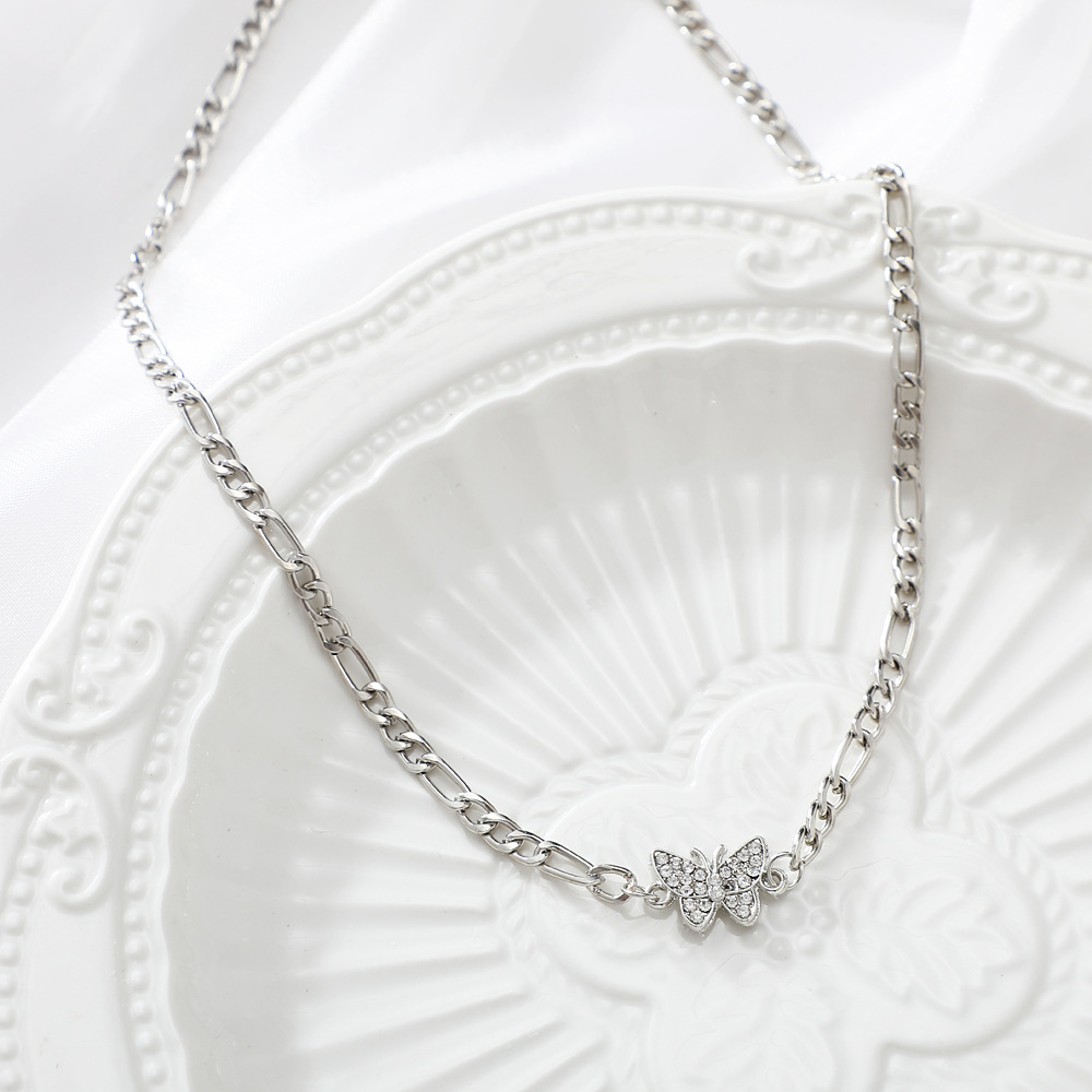 Women Jewelry Butterfly Pendant Necklace Female Rhinestone Shining Statement Crystal Charm Choker Necklace for Woman Gift