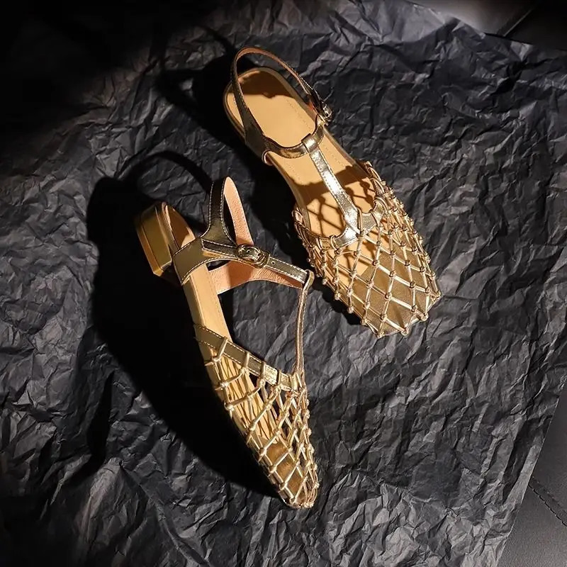 Summer High Quality Retro Style Gold Hollow Mesh Baotou Womens Sandals After Empty Low Heels Fashion Womens Shoes 240627
