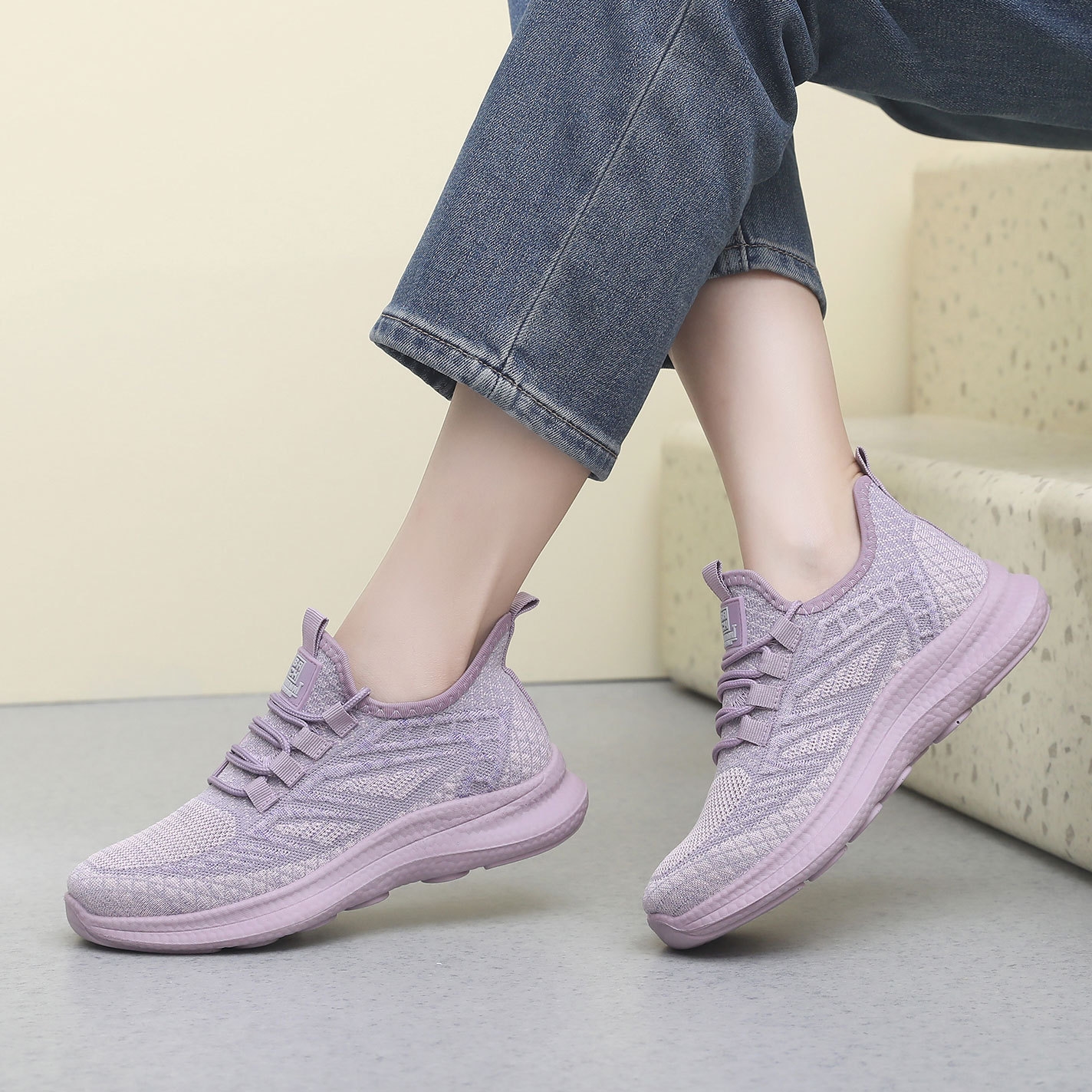 Sports 2024 Summer New Soft Sole Wear resistant Lightweight Running Breathable Anti slip Comfortable Casual Shoes Free Shipping