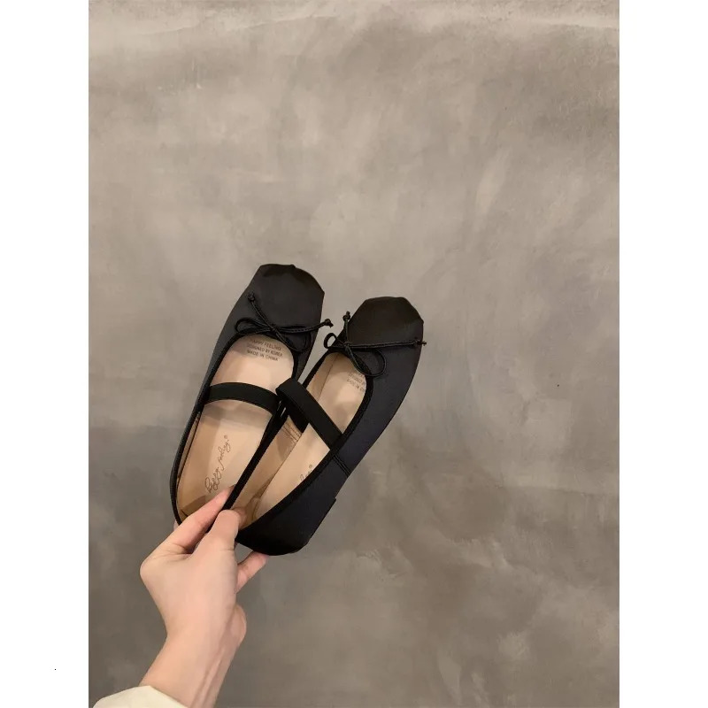 Ballet 43 Mary Jane Round Toe Womens Shoe Bow Silk Satin Flats Women Shoes 240629