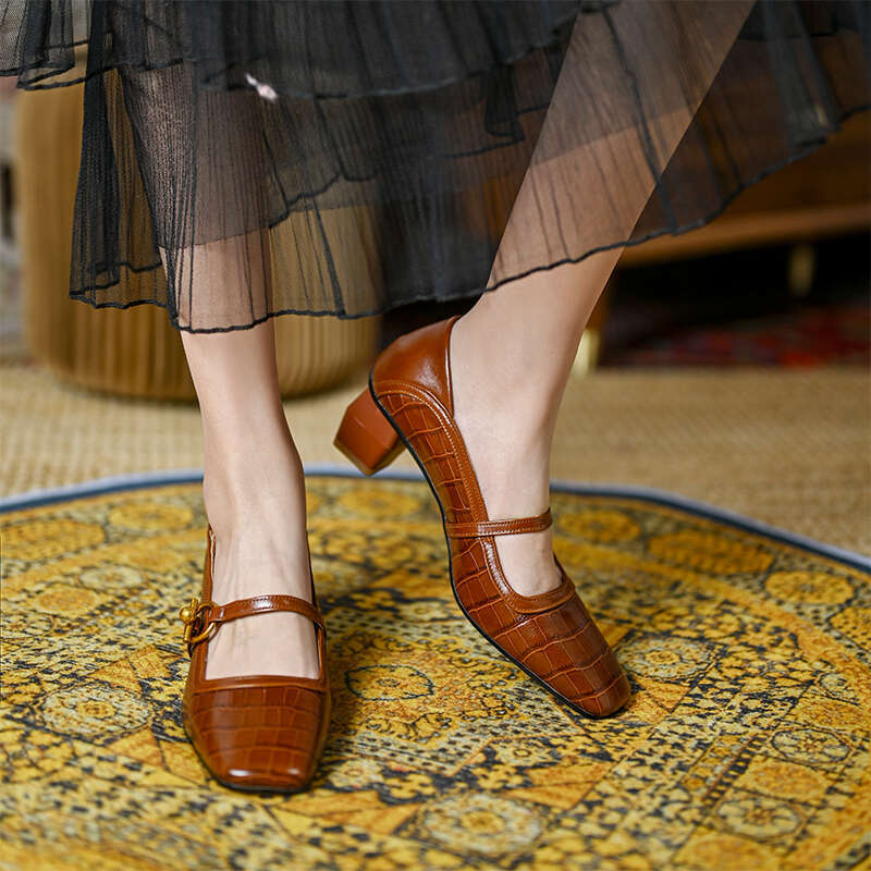 Woman 2022 New Mary Janes Sandals Genuine Leather Buckle Thick-Soled Summer Retro Pointed Toe Lady Footwear Shoes