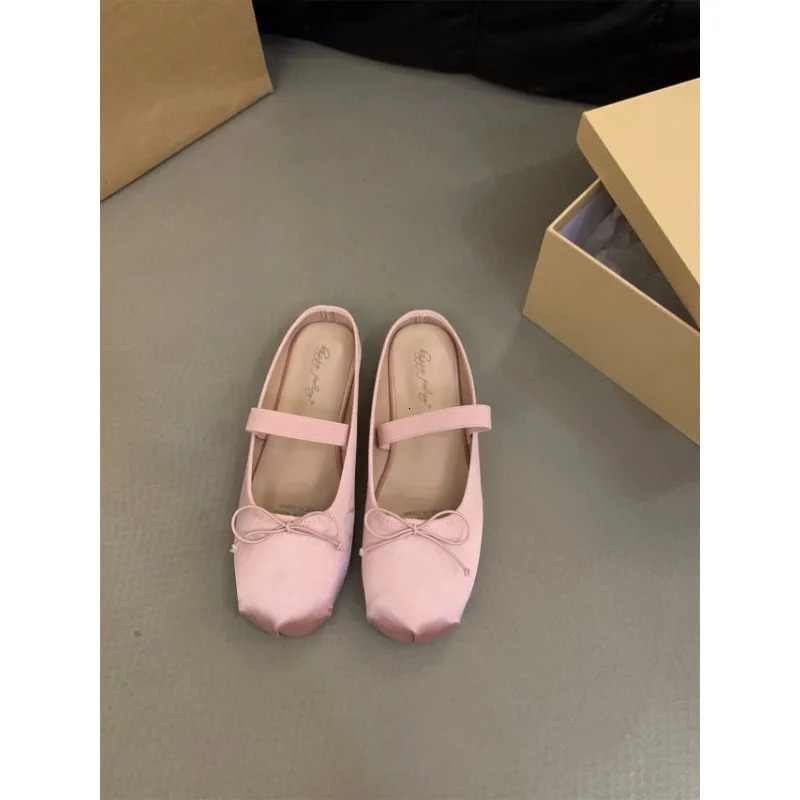 Ballet 43 Mary Jane Round Toe Womens Shoe Bow Silk Satin Flats Women Shoes 240629
