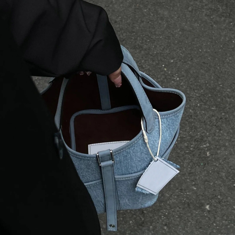 Chic Denim Cloth Bucket Bag for Women 2023 New Vintage Large Capacity Handbags Elegant Commute Shoulder Underarm Bags H6.29#59.14 ddmy cd04