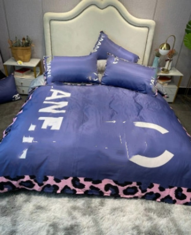 Trade Fashion Bedding Ice Silk Four-Piece Set Internet Celebrity Brand Spring and Summer hine Washable