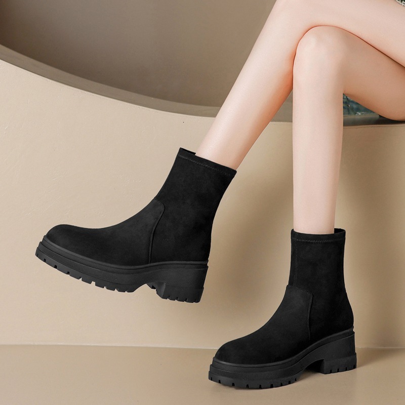Smoke Pipe 2023 Autumn/Winter New Trend Fashion Casual Versatile Modern Feeling Suede Thick Sole Short Boots ddmythur