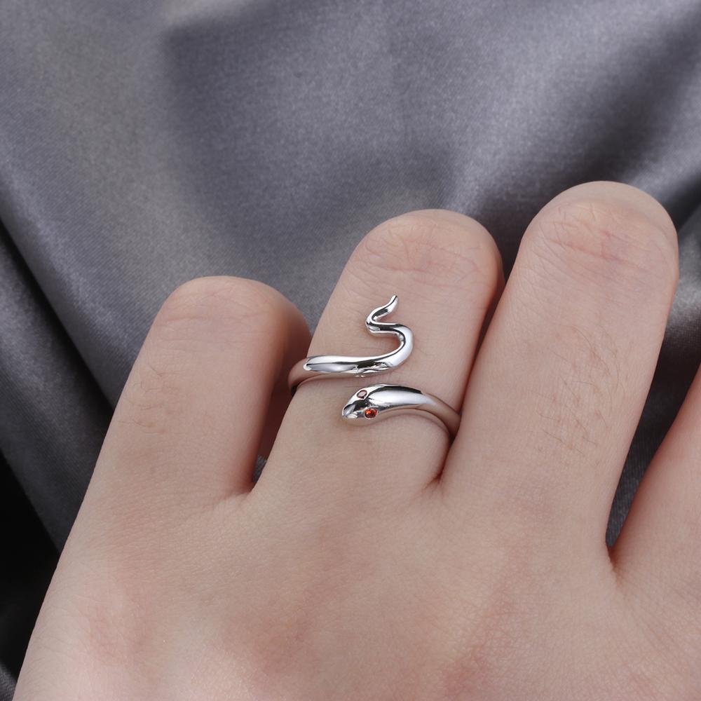 Adjustable Knitting Loop Crochet Loop Knitting Accessories Knitting Ring Adjust Finger Wear Fox/Snake Shape Knitted Ring