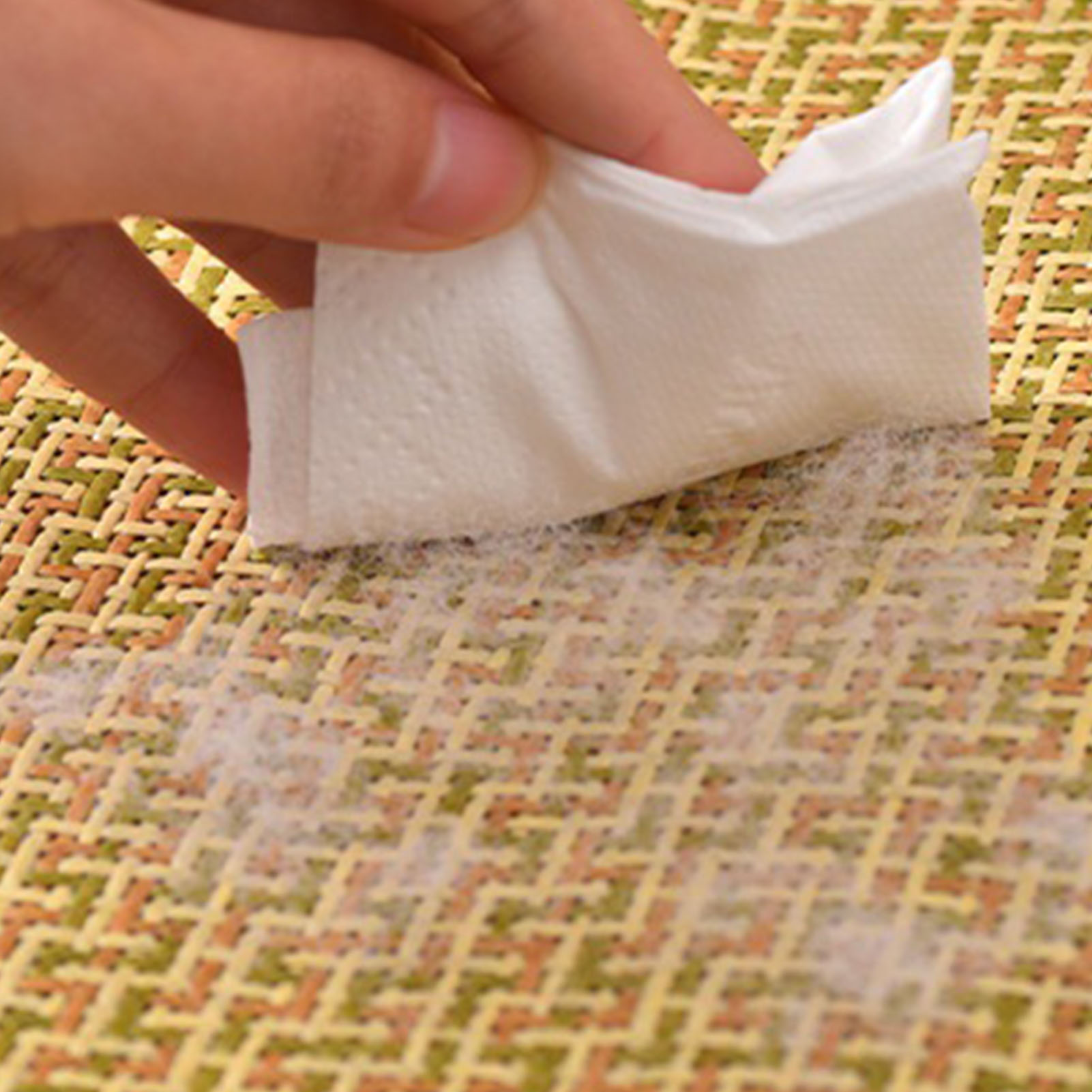 Pet Cooling Mat Summer Waterproof Breathable Soft Comfortable Hand Woven Cat Cool Rattan Pad For Indoor