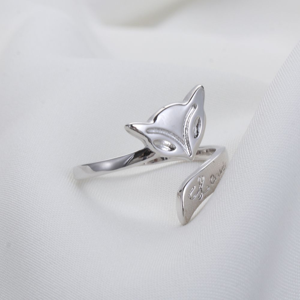 Adjustable Knitting Loop Crochet Loop Knitting Accessories Knitting Ring Adjust Finger Wear Fox/Snake Shape Knitted Ring