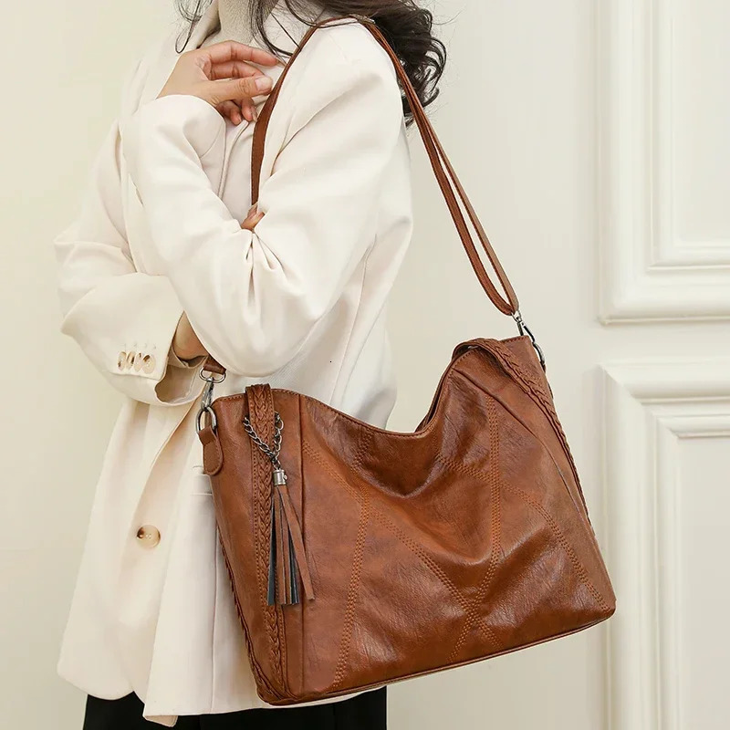 Large Capacity Women's Tote Hot Sale Zipper 2024 High Quality Casual Pu Tassels Design Ladies Bags Bolsas Femininas H6.29#39 ddmymoon