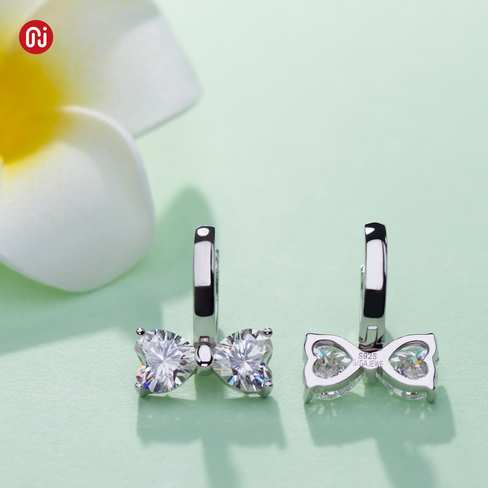 GIGAJEWE Moissanite D Color Total 4.0ct 925 Silver Bow Shape Drop Earring 18K Gold Plated Diamond Test Passed Jewelry Girl Gift