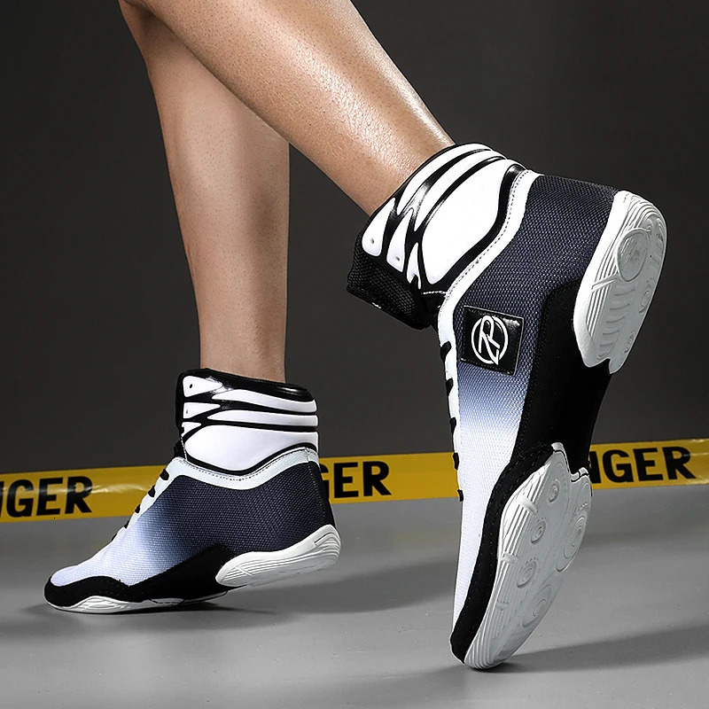 Wrestling Shoes Men Boxing Shoes for Fighting Shoes Powerlifting Bodybuilding Boots Footwear 240626