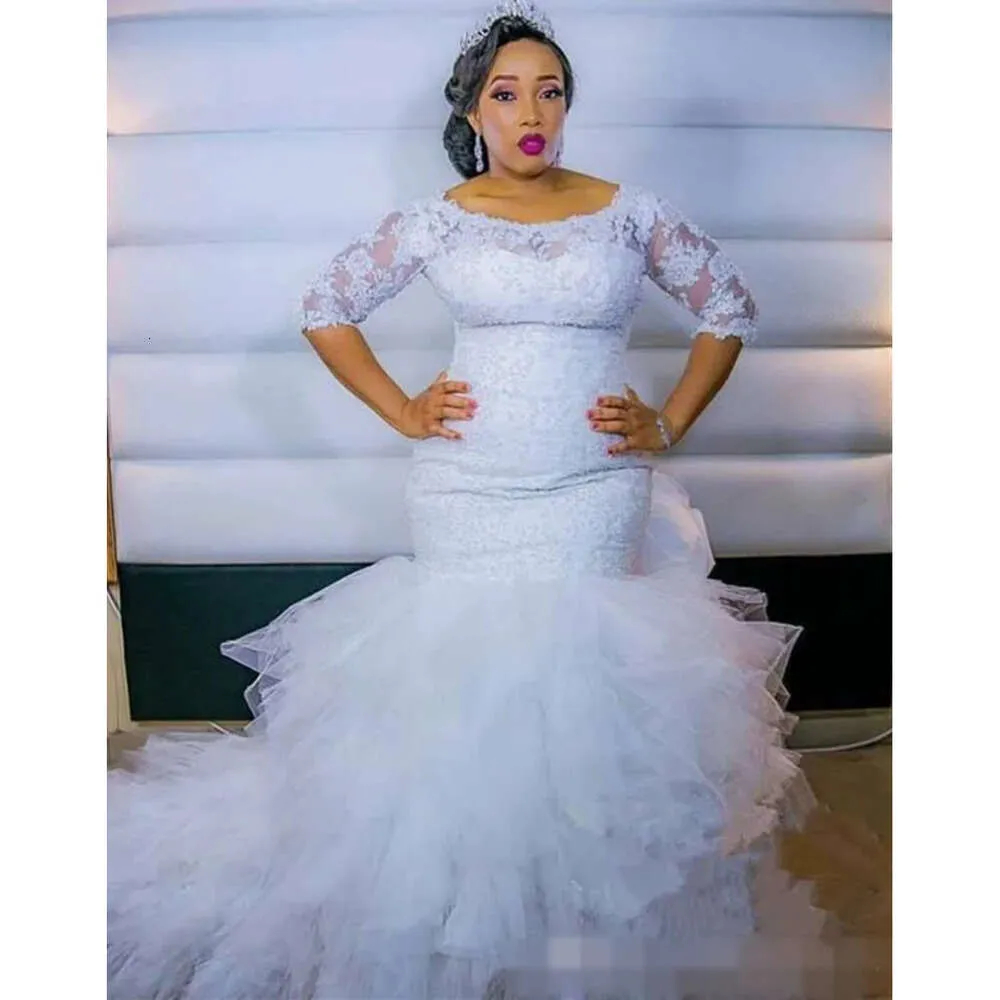 2024 Ruffles Tiered Mermaid Wedding Dresses White Lace Long Bridal Gowns Half Sleeves Scoop Neck Plus Size African Bride Dress Custom Made