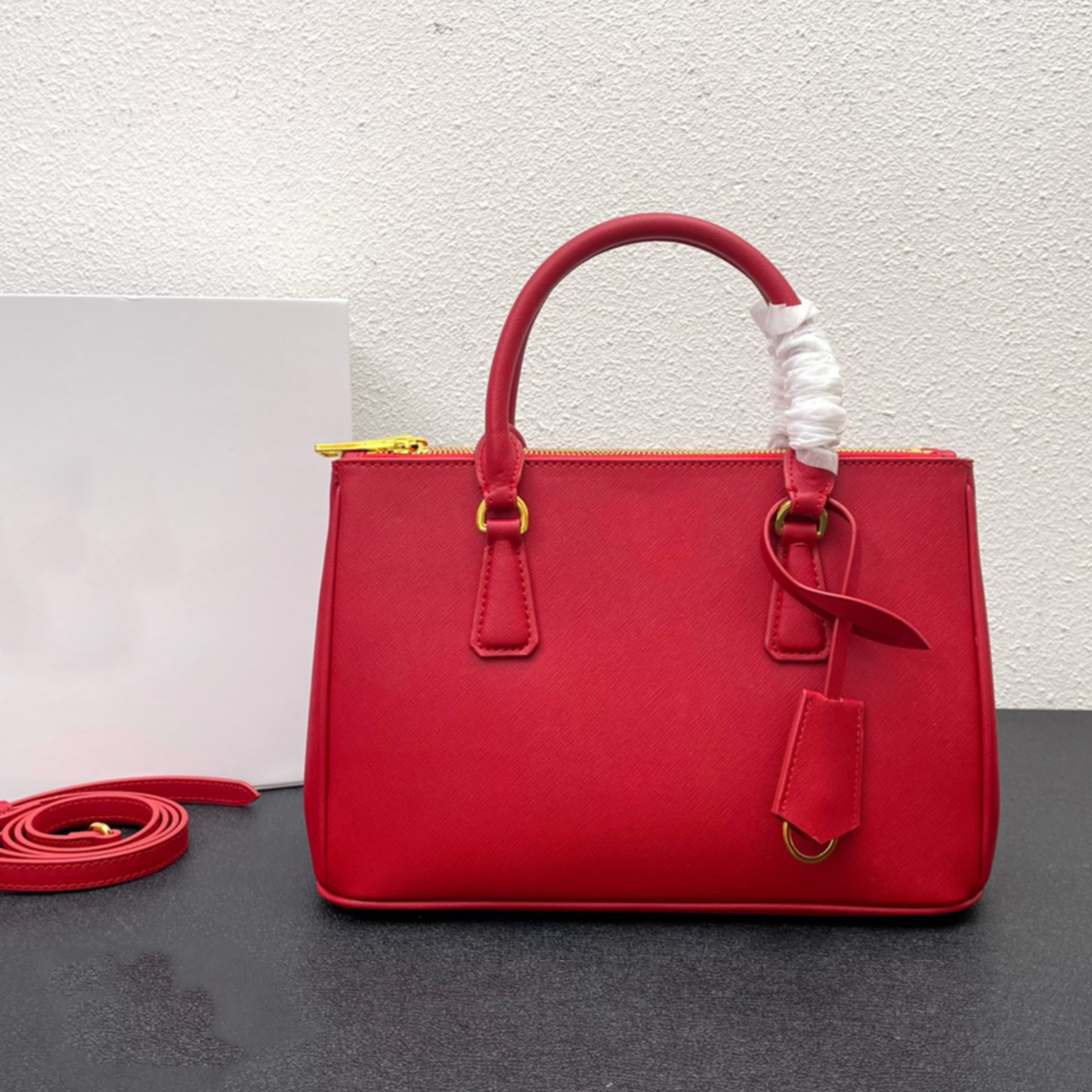 High Quality Galleria Saffiano Leather Designer Removable Strap Key Ring Shoulder Golden Hardware Crossbody Bag Classic Women Casual Handbag 250607