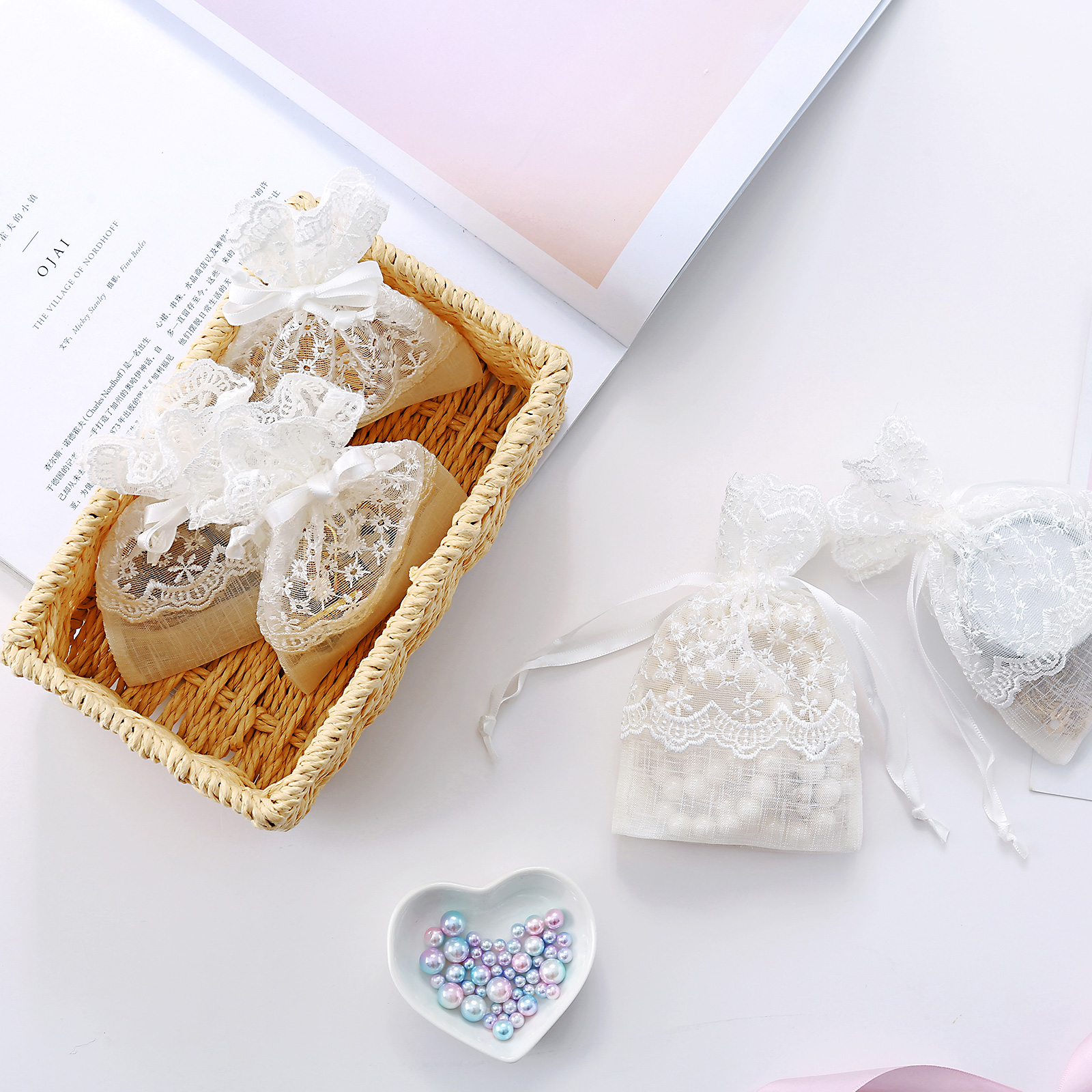 12PCS Organza Drawstring Pouch White lace Drawstring Bag Jewelry Makeup Gifts Bags Christmas Candy Packings Gift
