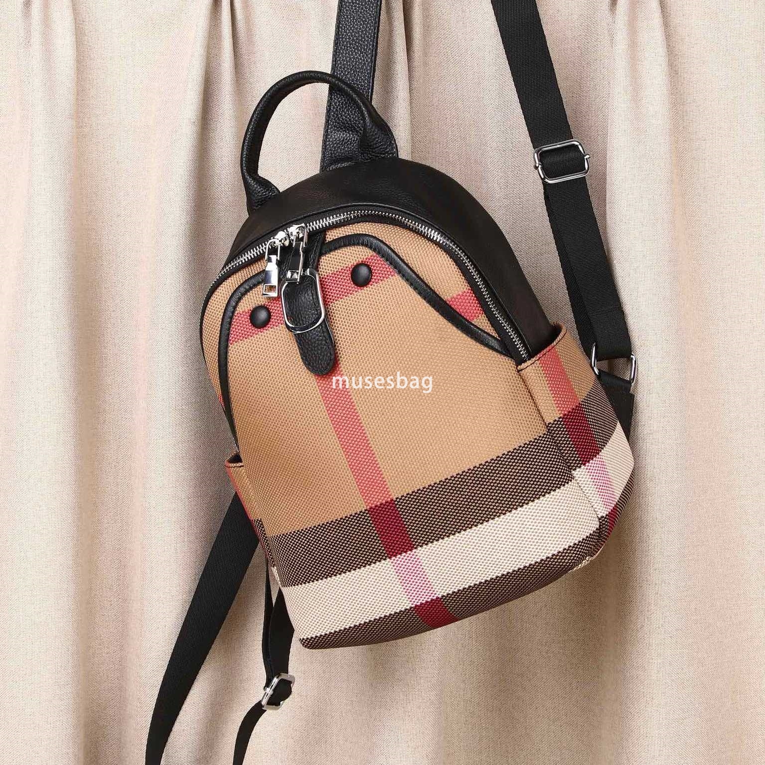 A niche design European and American retro leather canvas backpack women's new daily travel backpack commuting essential crossbody bag handbag