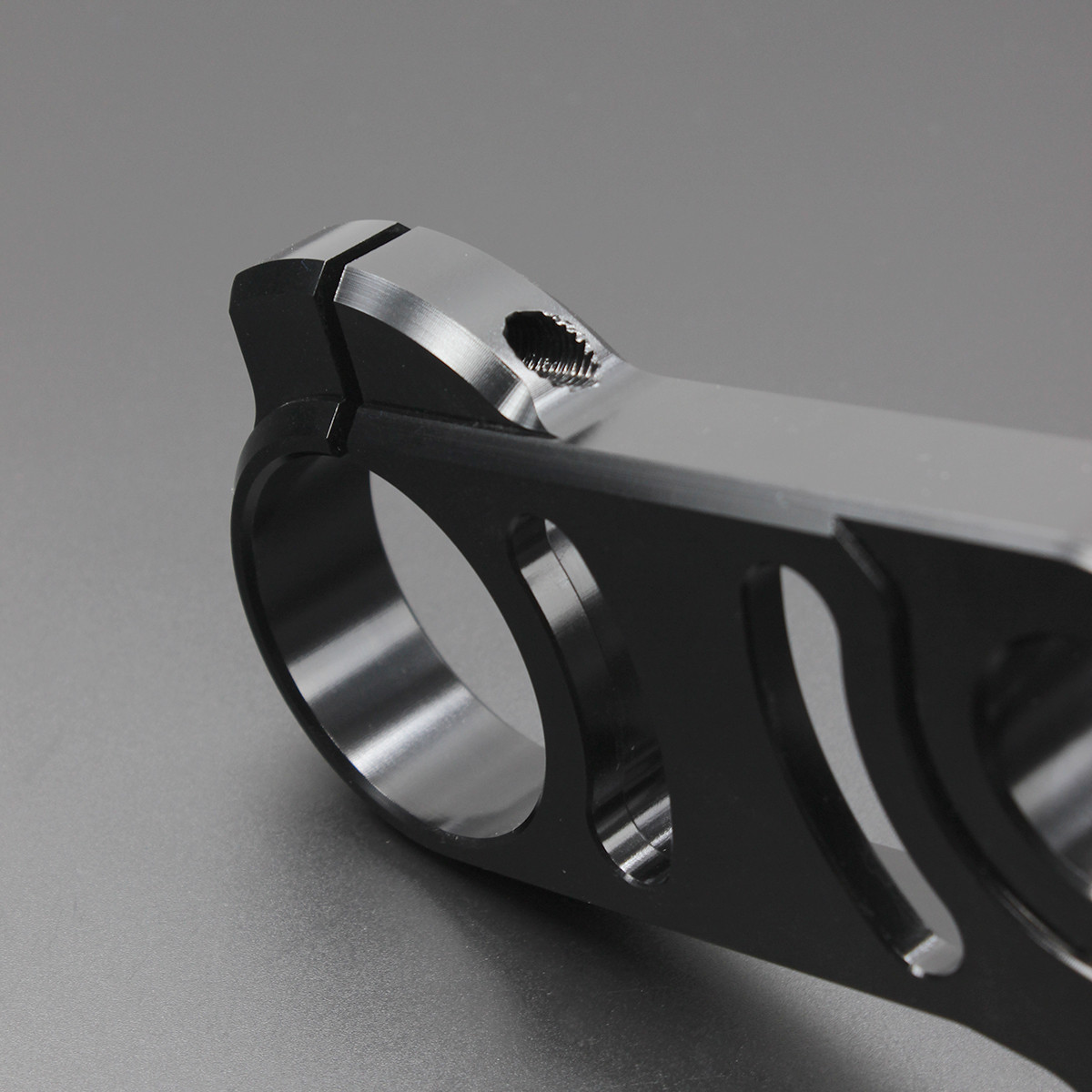 CNC Motorcycle Front Fork Triple Tree Upper Bridge Top Clamp For Suzuki GSXR600/750 2006-2009 GSXR 1000 2007-2008 GSX-R 600 750