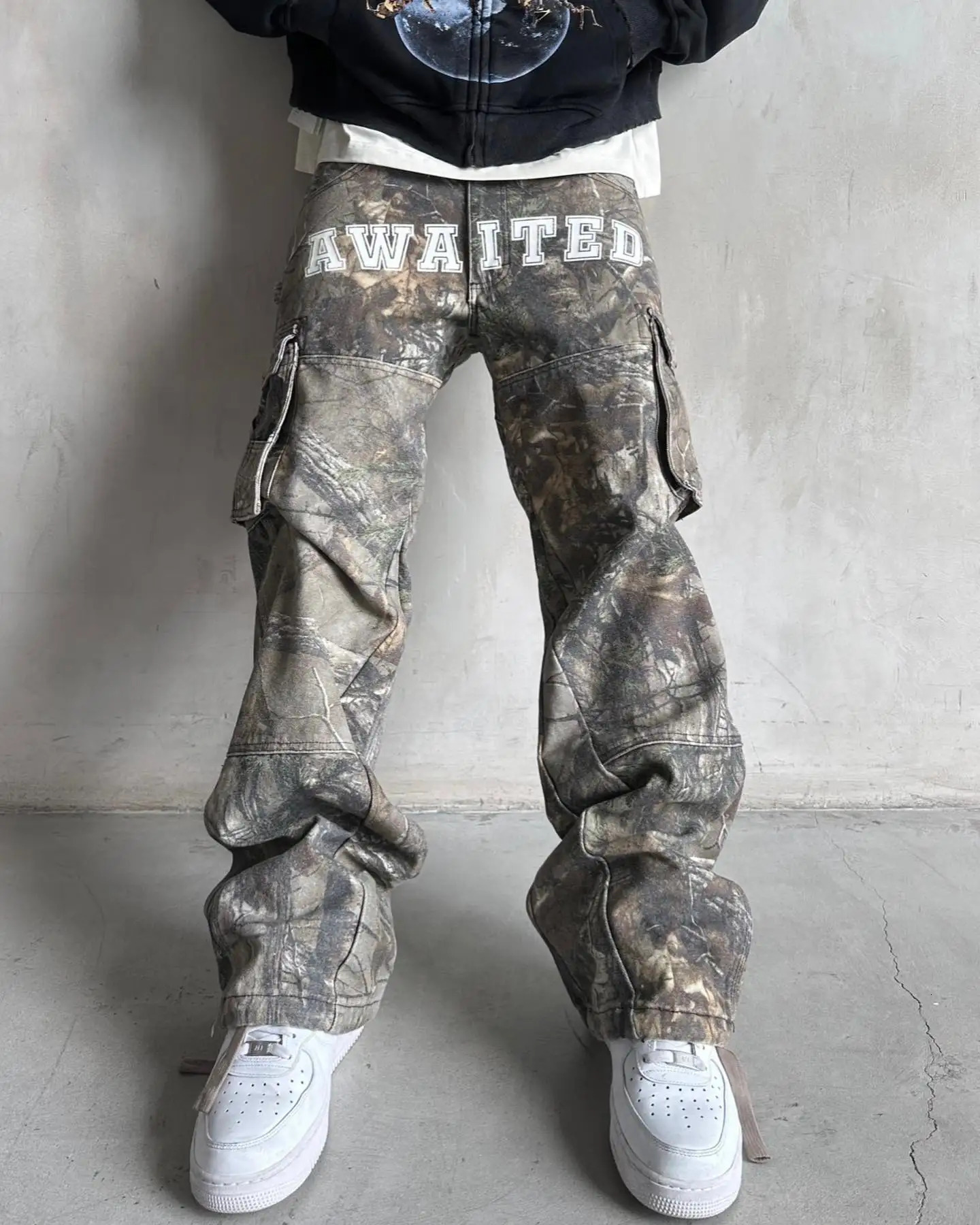 Y2K Retro Fashion Camouflage Cargo Pants Men Streetwear Baggy Jeans Wide Leg Straight Trousers Multiple Pockets Denim 240626