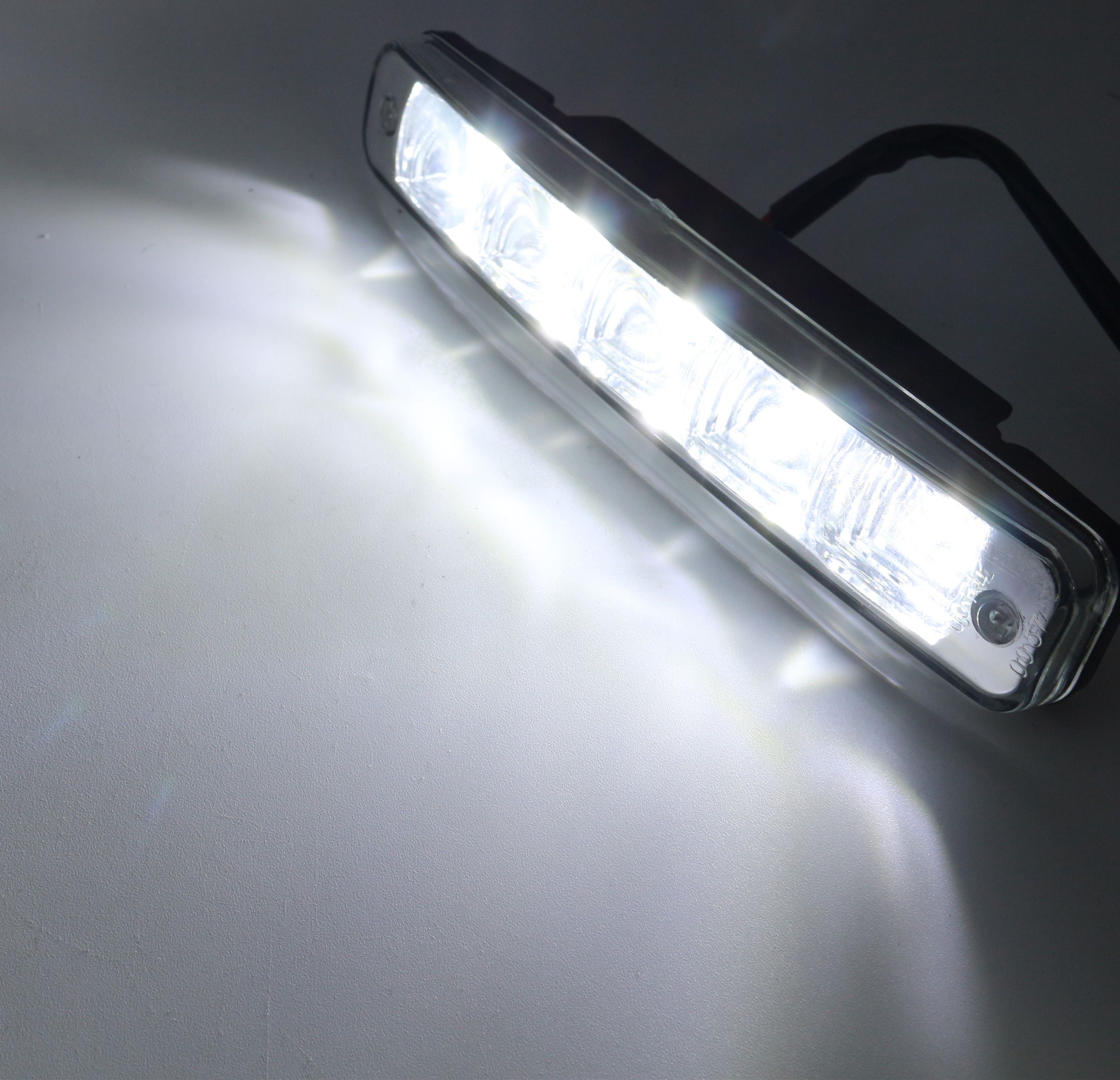 2pcs 10W 12V E4 LED Daytime Running Light Car Daylight DRL Fog Light 6000K Waterproof Super Bright White Aluminum Shell