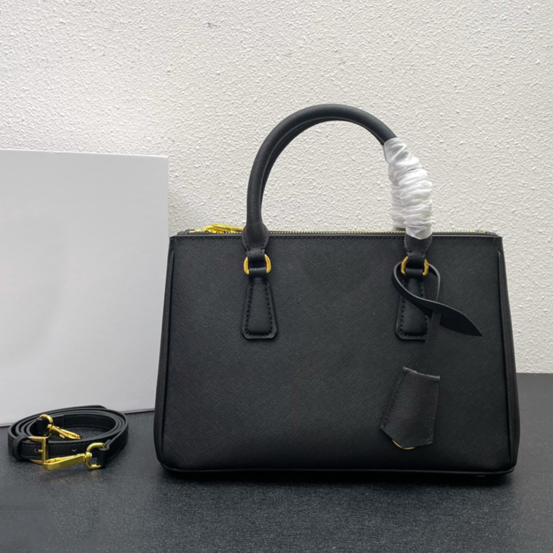 High Quality Galleria Saffiano Leather Designer Removable Strap Key Ring Shoulder Golden Hardware Crossbody Bag Classic Women Casual Handbag 250607