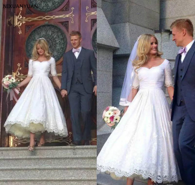 2023 Vintage Half Sleeve Tea Length Wedding Dresses Sexy V Neck Appliques Lace Country Short Custom Made Wedding Dress