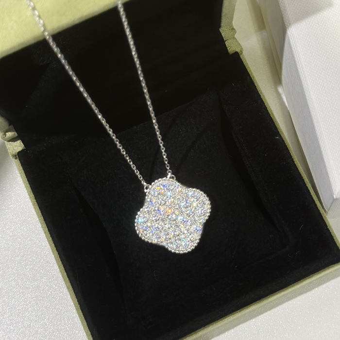 four leaf clover necklace Natural Shell Gemstone Gold Plated 18K designer for woman T0P Advanced Materials luxury diamond classic style with box 007