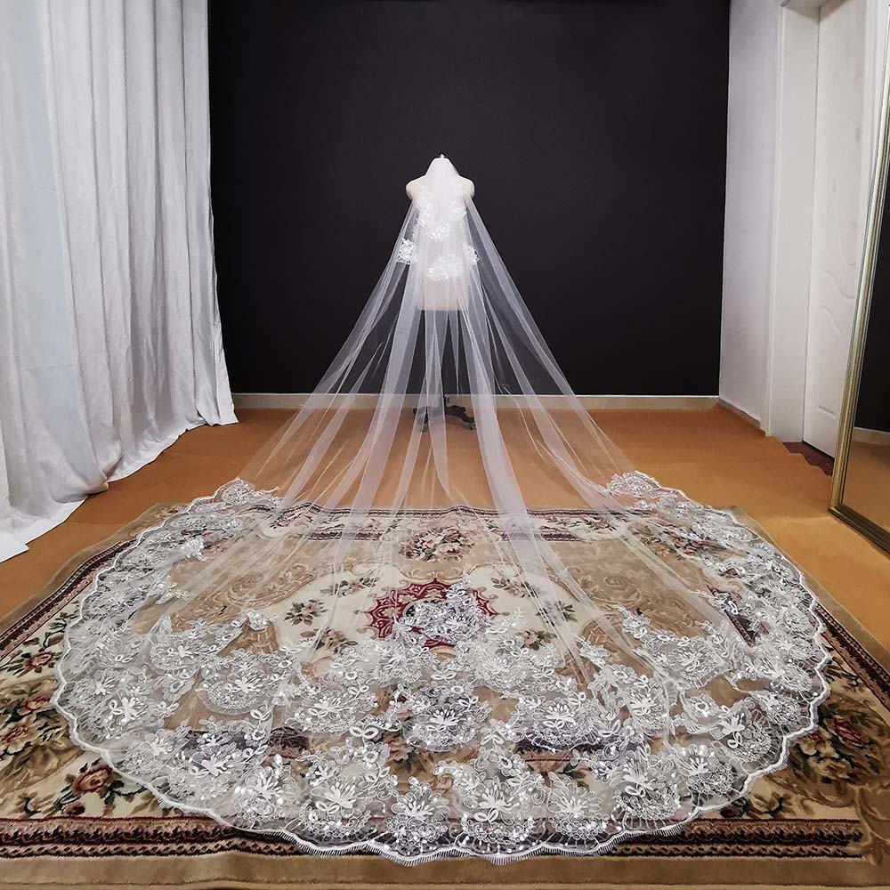 Luxury Bling Sequins Lace Wedding Veil with Comb Cathedral Bridal Veil 3 Meters White Ivory Veil Wedding Headpiece