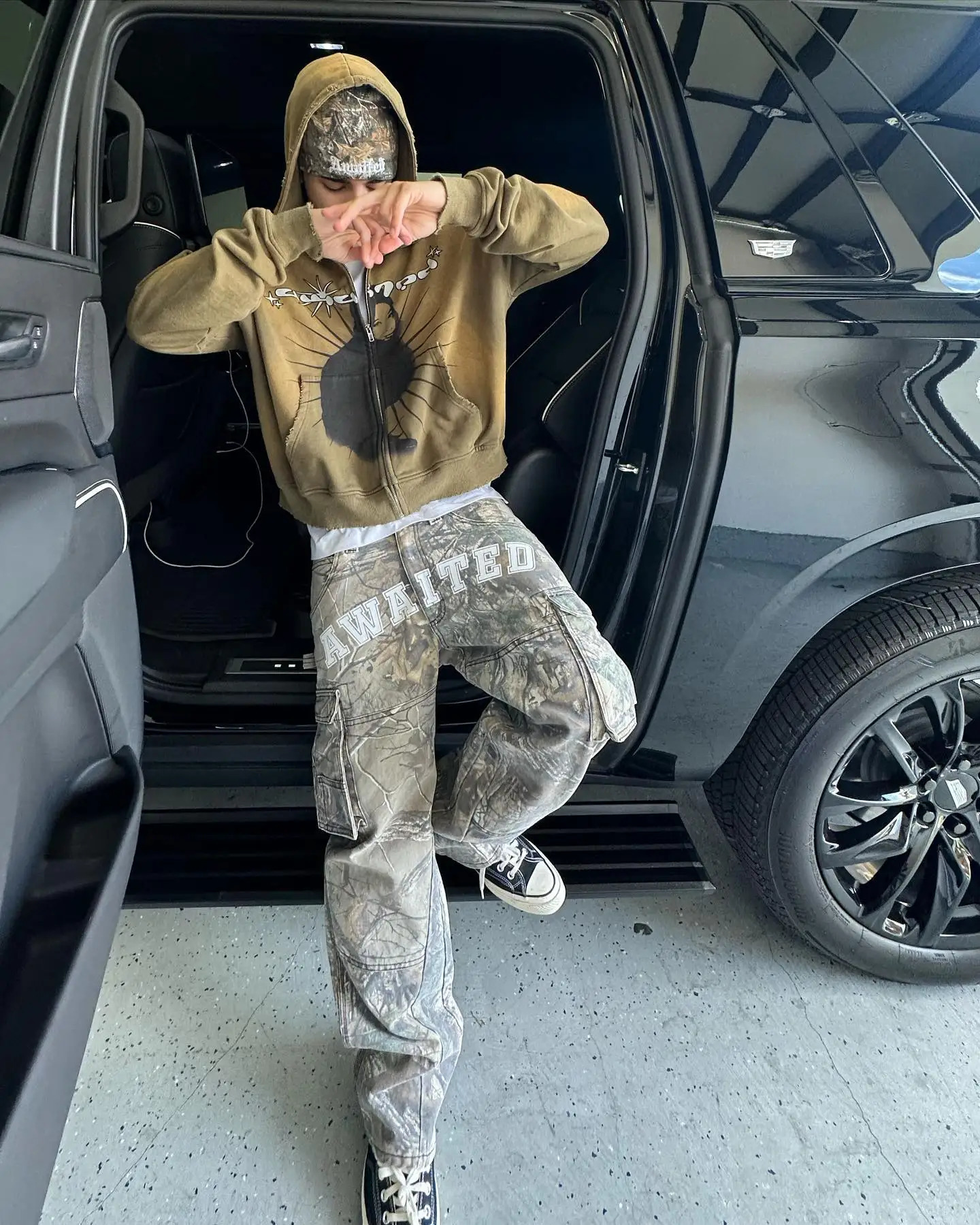 Y2K Retro Fashion Camouflage Cargo Pants Men Streetwear Baggy Jeans Wide Leg Straight Trousers Multiple Pockets Denim 240626